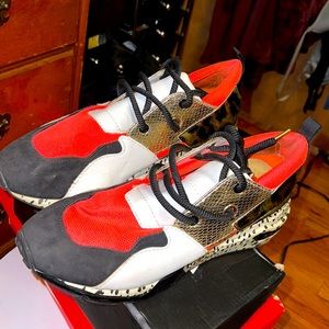 Steve Madden Sneaker